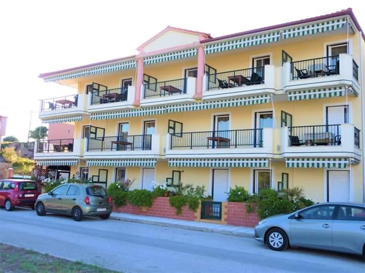 Apartmenthotel Sithon Sarti Exterior photo