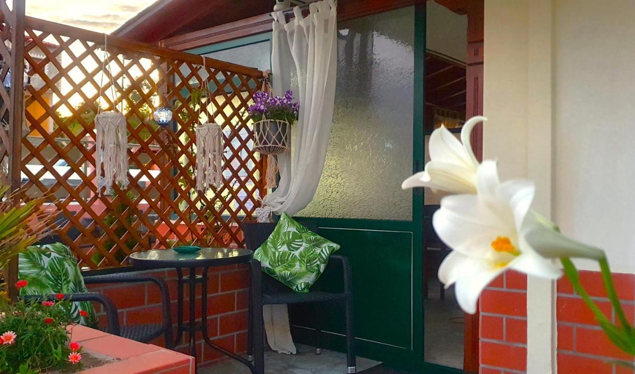 Apartmenthotel Sithon Sarti Exterior photo