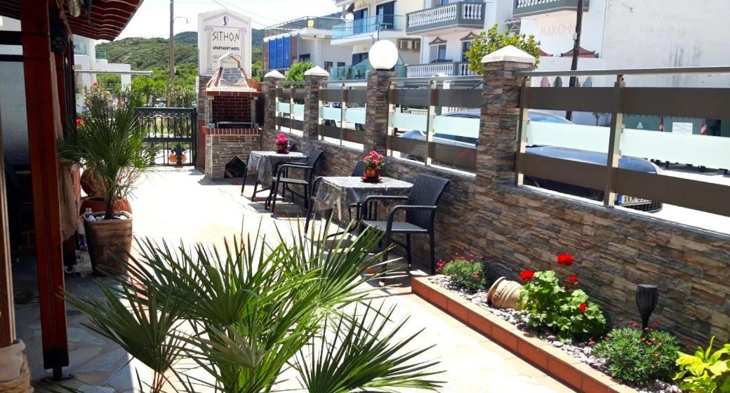 Apartmenthotel Sithon Sarti Exterior photo